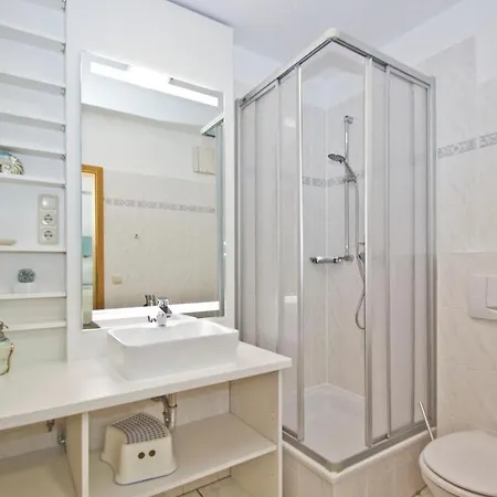 Balkon, Gratis Nutzung Vom Ahoi Erlebnisbad Und Sauna In Sellin - Karola 04 * Goehren (Ruegen)